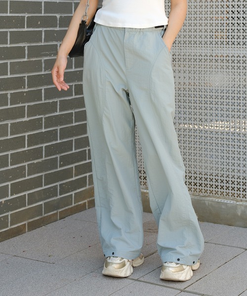 DURAS(デュラス)の「ナイロンスノーパンツ(カーゴパンツ・レディース・グリーン/ベージュ/チャコール・SMALL/MEDIUM)」の11枚目の写真