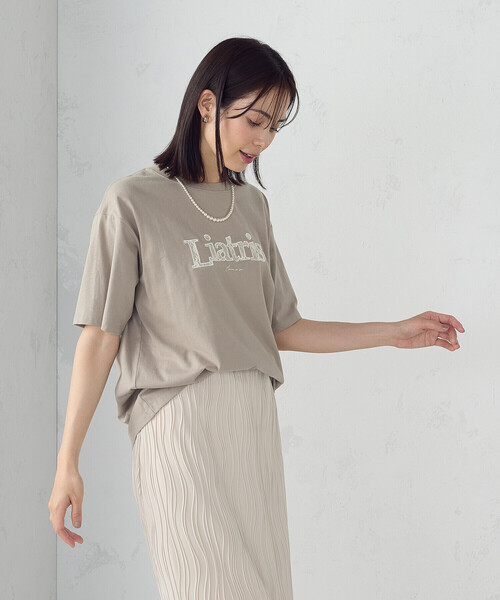 COMME CA ISM(コムサイズム)の「レース刺しゅう Tシャツ(Tシャツ/カットソー・レディース・ベージュ/ブラック/アイボリー/グレー・SMALL/LARGE/MEDIUM)」の17枚目の写真