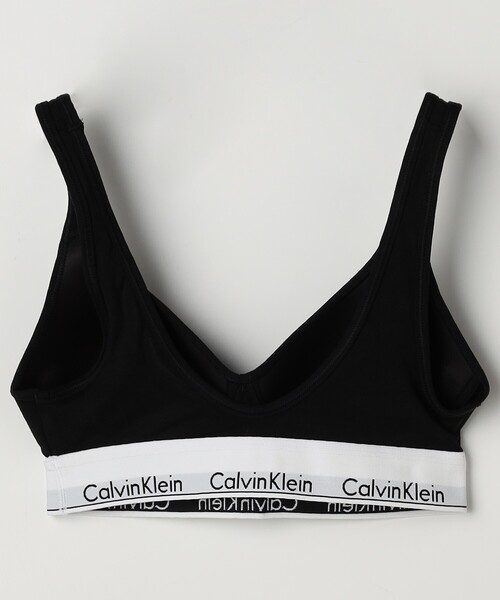 Calvin Klein Underwear（カルバンクラインアンダーウェア）の「Calvin Klein Underwear/カルバンクライン SCOOP BACK LL BRALET / QF5490 / スクープ バック ライトリー ラインド ブラレット（スポーツブラ・レディース・ブラック/グレー・SMALL）」の8枚目の写真