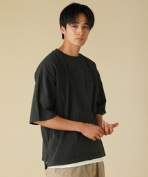 VERON（ヴァロン）の「ピグメント米綿（USAコットン）天竺グラスポケット付きクルーネック半袖ボクシーTシャツ（Tシャツ/カットソー・メンズ）」