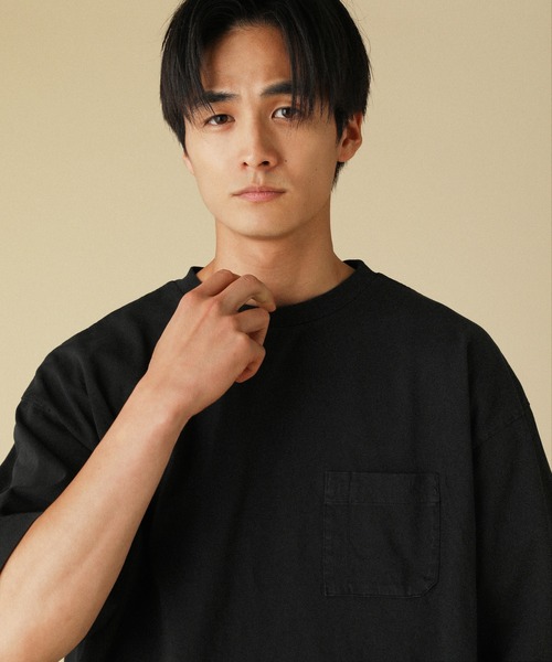 VERON(ヴァロン)の「ピグメント米綿(USAコットン)天竺グラスポケット付きクルーネック半袖ボクシーTシャツ(Tシャツ/カットソー・メンズ・スミクロ/ブラック/オリーブ/グレー・L/M)」の12枚目の写真