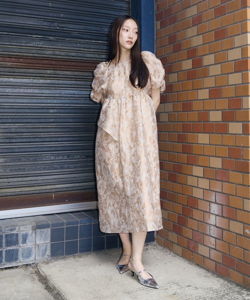 バブルスリーブジャガードドレス / bubble sleeve jacquard