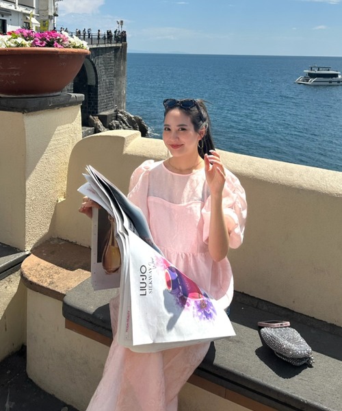 ANDRESD（アンドレスド）の「バブルスリーブジャガードドレス / bubble sleeve jacquard dress（ドレス・レディース・ピンク/グレー/ブラック/ブロンズ/イエロー/ライトグレー/ベージュ/ブラック×ホワイト・S/M/L/MT/LT）」の15枚目の写真