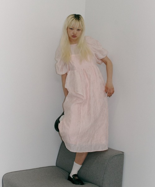 バブルスリーブジャガードドレス / bubble sleeve jacquard