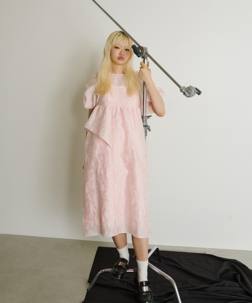 bubble sleeve jacquard dress / バブルスリーブジャガード