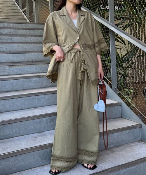 CIAOPANIC TYPY(チャオパニックティピー)の「切替レースオーバー5分袖ジャケット(シャツ/ブラウス・レディース・カーキ/ブラック/ホワイト/ブラウン・SMALL/MEDIUM)」の18枚目の写真