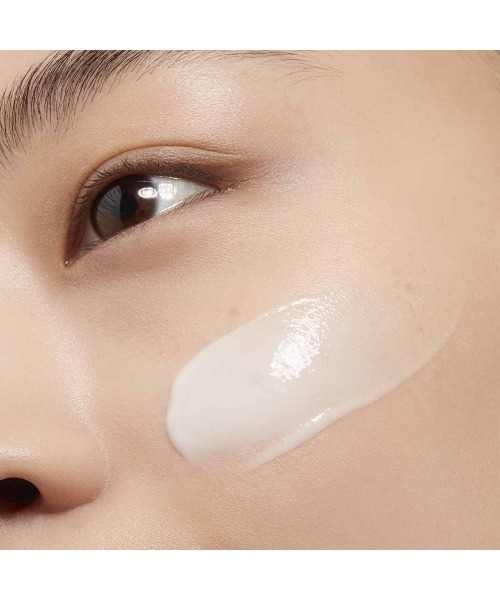 CLARINS（クラランス）の「ブライトプラス キット（美容液/オイル/クリーム・レディース・30mL・FREE）」の3枚目の写真
