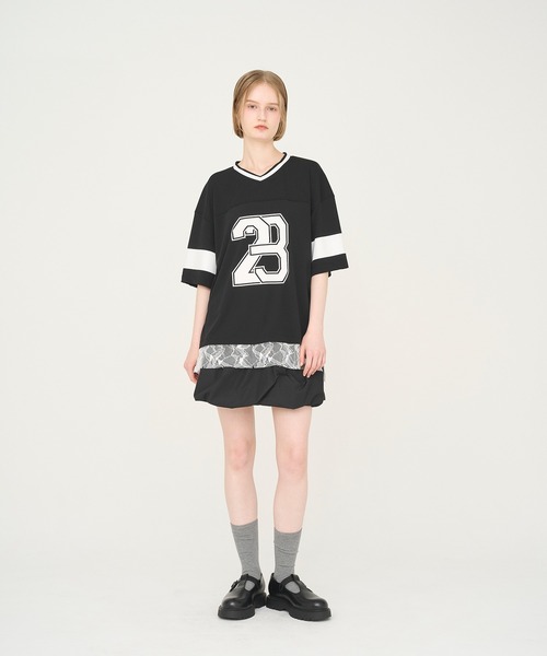Nora Lily elle(ノラリリーエル)の「【Nora Lily】「elle」Hug Number 23 Mesh Tule Layer Tee(Tシャツ/カットソー・レディース・スカイブルー/ブラック/ピンク・FREE)」の5枚目の写真