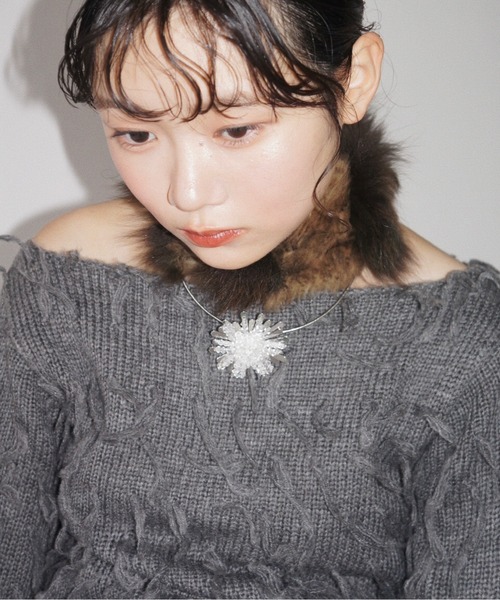 美品✨Mame Kurogouchi 2017aw フリンジニット シャギー 2 mame kurogouchi(マメクロゴウチ) フリンジタートルネックニット