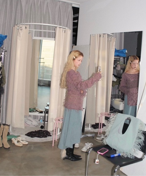 musubore(ムスボレ)の「fringe shaggy knit / フリンジシャギーニット(ニット/セーター・レディース・グレー/パープル/クリーム・FREE)」の17枚目の写真