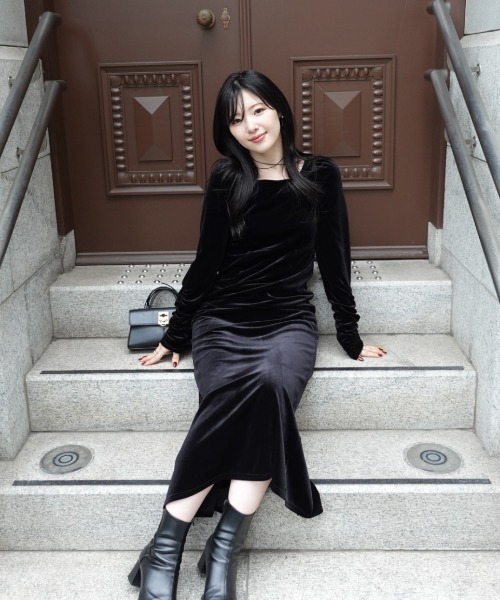 SENEE（セニー）の「velour ribbon one-piece（ベロアリボンワンピース