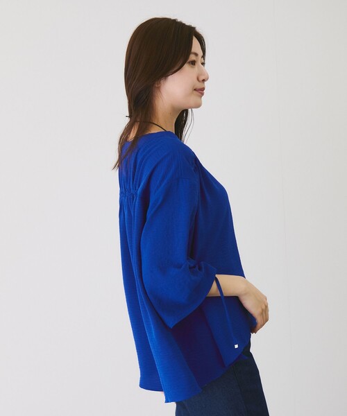 Jayro(ジャイロ)の「麻ライクギャザースリーブブラウス(シャツ/ブラウス・レディース・ブルー/グリーン/ブラック・38)」の22枚目の写真