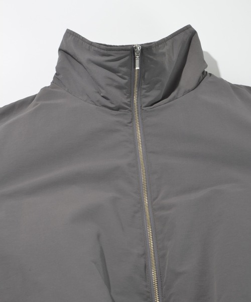 SUPERTHANKS（スーパーサンクス）の「Wファスナージャケットブルゾン(コットンナイロン)Zip-up Padded Short Jacket（ブルゾン・メンズ・ブラック/グレイッシュベージュ/チャコールグレー・L/M/S）」の16枚目の写真