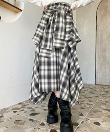 ラップ風ランダムヘムチェックスカート