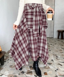 ラップ風ランダムヘムチェックスカート