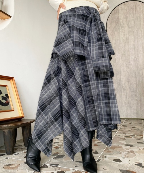 セール】ラップ風ランダムヘムチェックスカート（スカート）｜moment+