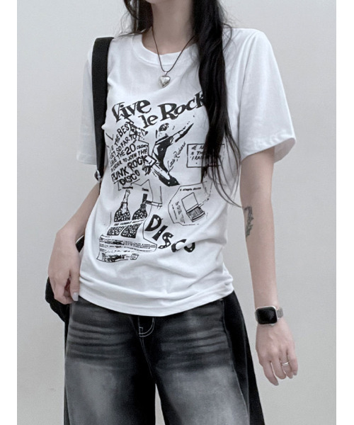VIVID LADY(ビビッドレディー)の「グラフィック 半袖Tシャツ(Tシャツ/カットソー・レディース・ブラック/ホワイト/ピンク・FREE)」の6枚目の写真