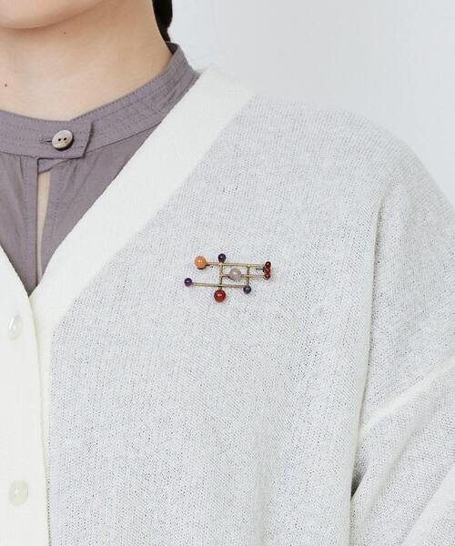 LOISIR（ロワズィール）の「ステンドグラスモチーフ天然石ブローチ（ブローチ/コサージュ・レディース・グリーン系その他/レッド系その他・FREE）」の3枚目の写真