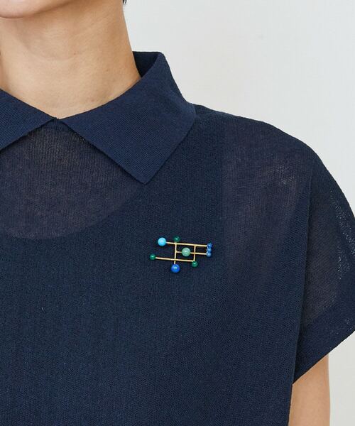 LOISIR（ロワズィール）の「ステンドグラスモチーフ天然石ブローチ（ブローチ/コサージュ・レディース・グリーン系その他/レッド系その他・FREE）」の4枚目の写真