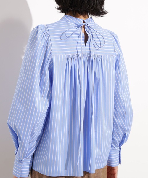 N.（N. Natural Beauty Basic）（エヌエヌナチュラルビューティーベーシック）の「バックリボンストライプブラウス（シャツ/ブラウス・レディース・ブルー系その他/ブラウン系その他・MEDIUM）」の3枚目の写真