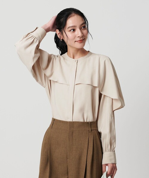 BEAUTY&YOUTH UNITED ARROWS(ビューティーアンドユースユナイテッドアローズ)の「【WEB限定 Wardrobe DAILY MINIMAL】フリルレイヤーブラウス ウォッシャブル(シャツ/ブラウス・レディース・ベージュ/ダークブラウン/オフホワイト・FREE)」の9枚目の写真
