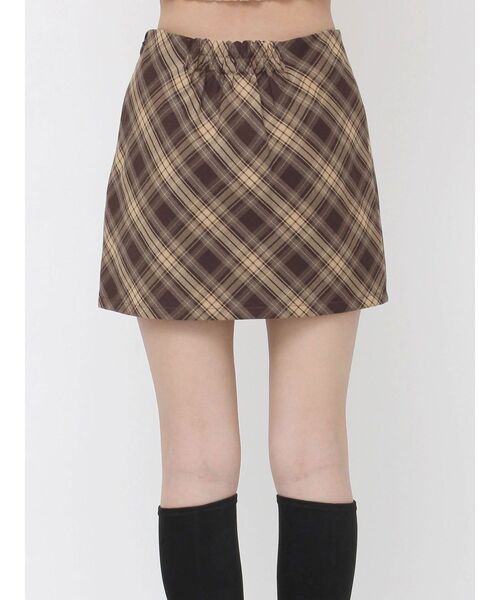 EATME（イートミー）の「チェックミニスカート（スカート・レディース・キャメル/ネイビー・SMALL/MEDIUM）」の4枚目の写真