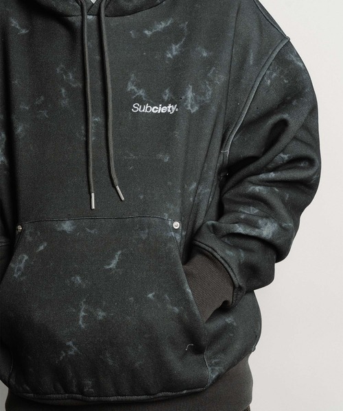 Subciety（サブサエティ）の「Patterned hoodie（パーカー・メンズ・ブラック/カモフラージュ/レオパード/ブラック系その他・X-LARGE/LARGE/MEDIUM/SMALL）」の12枚目の写真
