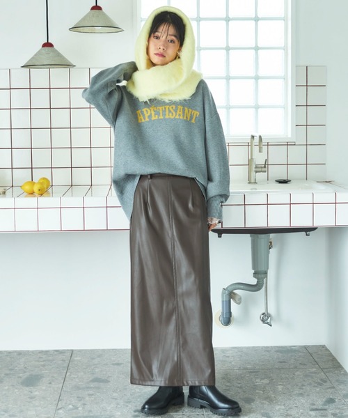 Doux archives(ドゥアルシーヴ)の「カレッジロゴニットプルオーバー(ニット/セーター・レディース・ベージュ/チャコールグレー/グレー・FREE)」の6枚目の写真