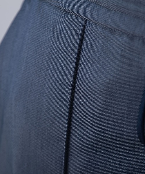 la.f…（ラエフ）の「【WEB限定】デニム見えシャンブレーワイドパンツ≪洗濯機で洗える≫（その他パンツ・レディース・ネイビー/ブラック・7号/9号/11号）」の12枚目の写真