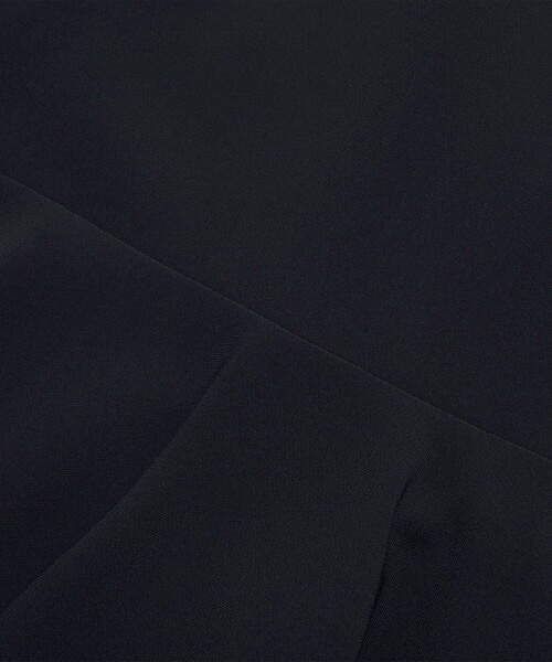 ROPE'（ロペ）の「トリアセダブルクロス デザインブラウス/イージーケア・セットアップ対応・25AW（シャツ/ブラウス・レディース・ネイビー・38/36）」の15枚目の写真