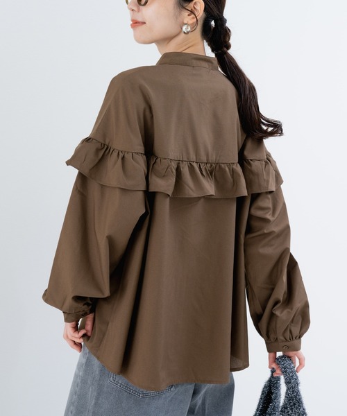 refinedworks（リファインドワークス）の「【refinedworks】華やぎを添える フリルブラウス（シャツ/ブラウス・レディース・ブラック/オフホワイト/ブラウン・FREE）」の8枚目の写真