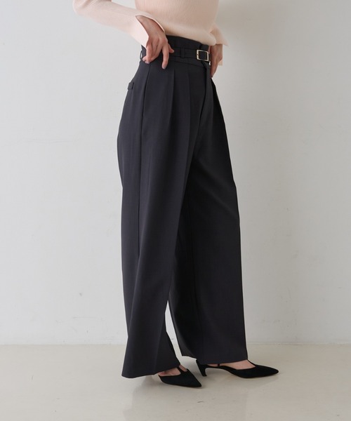 EMMA ROUGE VIF(エマルージュヴィフ)の「【新色登場】【一部店舗限定】【3サイズ展開】ベルト付きハイウエストタックパンツ(スラックス・レディース・オフホワイト/チャコールグレー/ネイビー・34/36/38)」の12枚目の写真