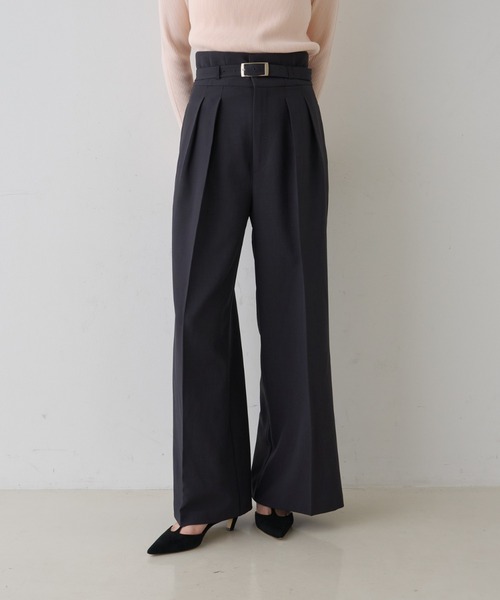 EMMA ROUGE VIF(エマルージュヴィフ)の「【新色登場】【一部店舗限定】【3サイズ展開】ベルト付きハイウエストタックパンツ(スラックス・レディース・オフホワイト/チャコールグレー/ネイビー・34/36/38)」の14枚目の写真