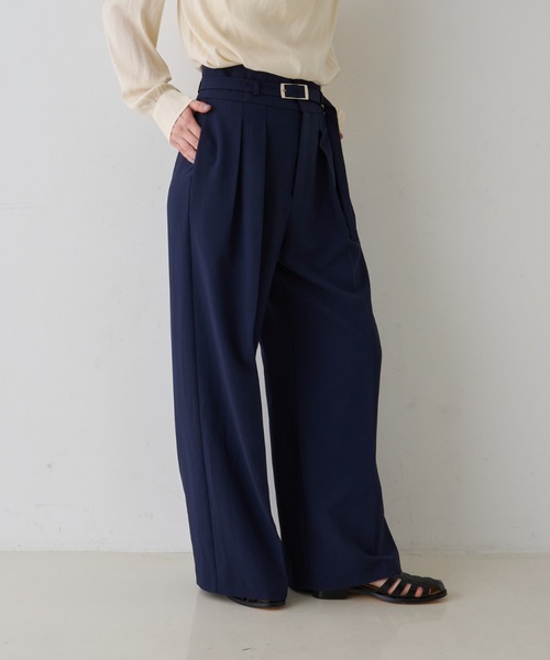 EMMA ROUGE VIF(エマルージュヴィフ)の「【新色登場】【一部店舗限定】【3サイズ展開】ベルト付きハイウエストタックパンツ(スラックス・レディース・オフホワイト/チャコールグレー/ネイビー・34/36/38)」の20枚目の写真