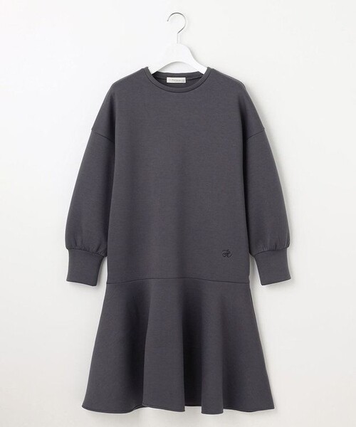 Feroux(フェルゥ)の「バックリボンダンボール ワンピース(ワンピース・レディース・グレー系/アイボリー系/スカイブルー系・MEDIUM/SMALL)」の10枚目の写真