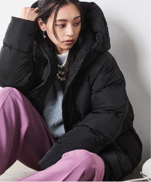 CHIC STYLE(シックスタイル)の「中綿ファイバーダウンフーディブルゾン<大きいサイズ有>シックスタイル(ダウンジャケット/コート・レディース・ブラック/ブラウン・L/M/5L/4L/3L/LL)」の2枚目の写真