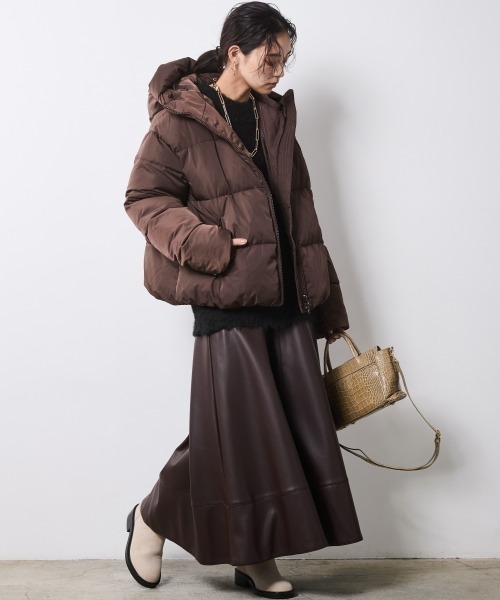 CHIC STYLE(シックスタイル)の「中綿ファイバーダウンフーディブルゾン<大きいサイズ有>シックスタイル(ダウンジャケット/コート・レディース・ブラック/ブラウン・L/M/5L/4L/3L/LL)」の12枚目の写真