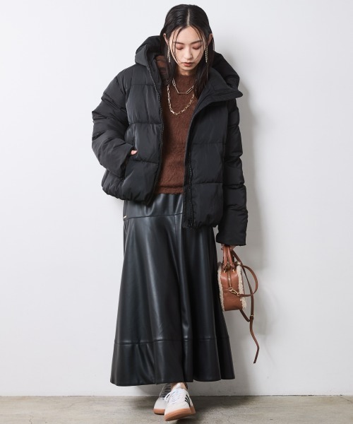 CHIC STYLE(シックスタイル)の「中綿ファイバーダウンフーディブルゾン<大きいサイズ有>シックスタイル(ダウンジャケット/コート・レディース・ブラック/ブラウン・L/M/5L/4L/3L/LL)」の18枚目の写真