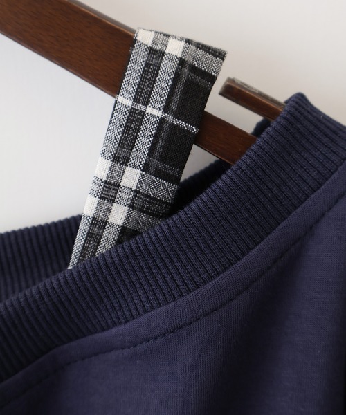 SpRay（スプレイ）の「チェックレイヤードオフショルトップス（スウェット・レディース・ブラック/ネイビー/グレー・FREE）」の6枚目の写真