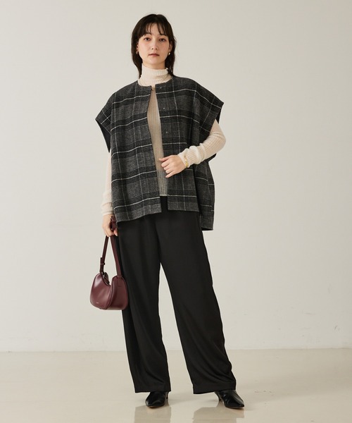 qualite（カリテ）の「ウールチェックジレ/秋服/冬服/ポンチョ/ケープ/ウール（ポンチョ・レディース・チェック・36）」の2枚目の写真