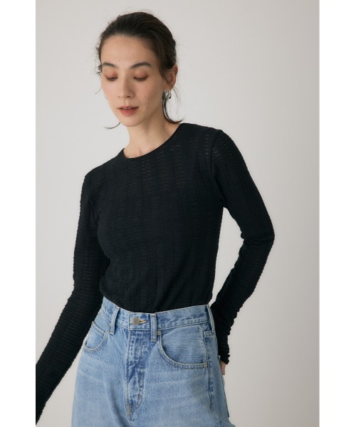 crie conforto(クリーコンフォルト)の「シャーリングデザイントップス 秋服 / 長袖(Tシャツ/カットソー・レディース・ブルー/オフホワイト/ブラック・FREE)」の20枚目の写真