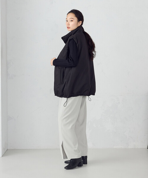 COMME CA ISM(コムサイズム)の「裾スリットストレートシルエット イージーパンツ(その他パンツ・レディース・チャコール/グレー・SMALL/MEDIUM/LARGE/X-LARGE)」の10枚目の写真