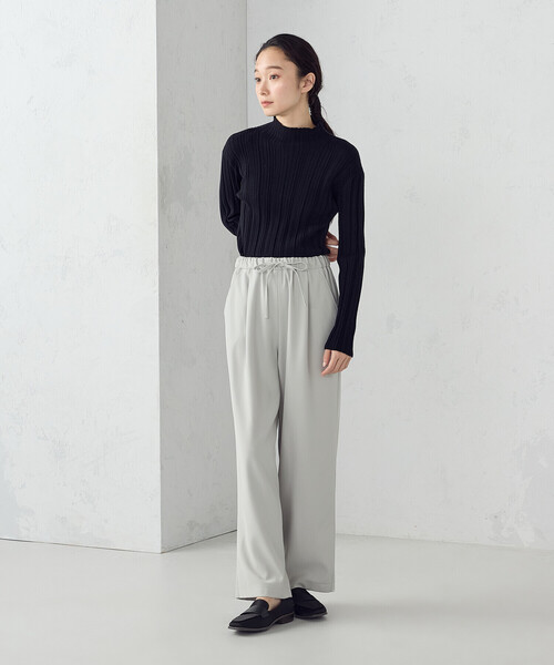 COMME CA ISM(コムサイズム)の「裾スリットストレートシルエット イージーパンツ(その他パンツ・レディース・チャコール/グレー・SMALL/MEDIUM/LARGE/X-LARGE)」の20枚目の写真