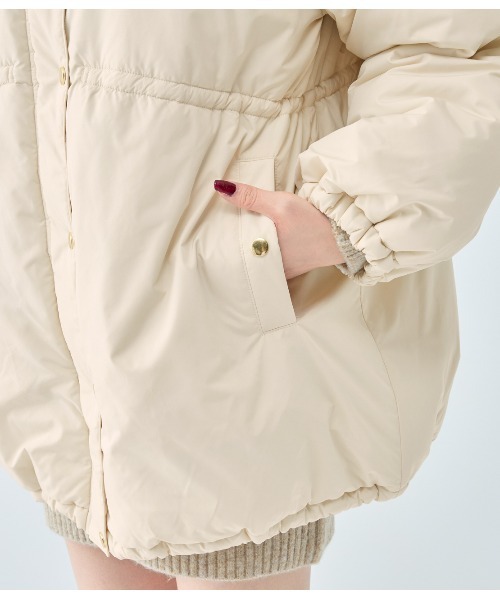 PEACH JOHN(ピーチジョン)の「中綿コクーンコート(ダウンジャケット/コート・レディース・モカ/アイボリー・ONE SIZE)」の14枚目の写真