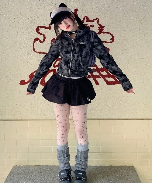 セール】星柄クロップドZIPジャケット（ブルゾン）｜Sibra（シブラ）の