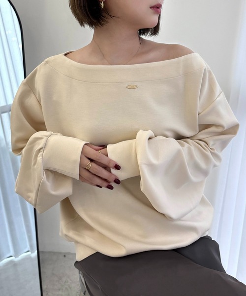 SOELA(ソエラ)の「プレート付マルチWayダンボールトップス(スウェット・レディース・アイボリー/ブラック/グレー・M)」の10枚目の写真