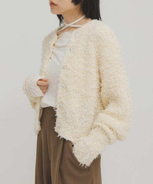 KBF（ケイビーエフ）の「チュールフリンジカーディガン（ニット/セーター・レディース・ブルー/ブラック/アイボリー・ONE）」の17枚目の写真