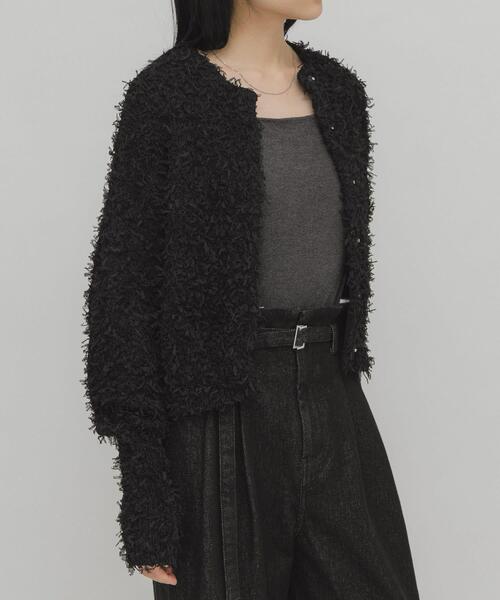 KBF（ケイビーエフ）の「チュールフリンジカーディガン（ニット/セーター・レディース・ブルー/ブラック/アイボリー・ONE）」の8枚目の写真