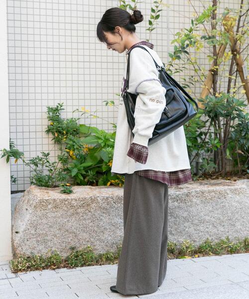 ITEMS URBANRESEARCH（アイテムズ アーバンリサーチ）の「裏起毛刺繍ロゴスウェット（スウェット・レディース・ライトピンク/ブラウン/ホワイト系その他・FREE）」の10枚目の写真