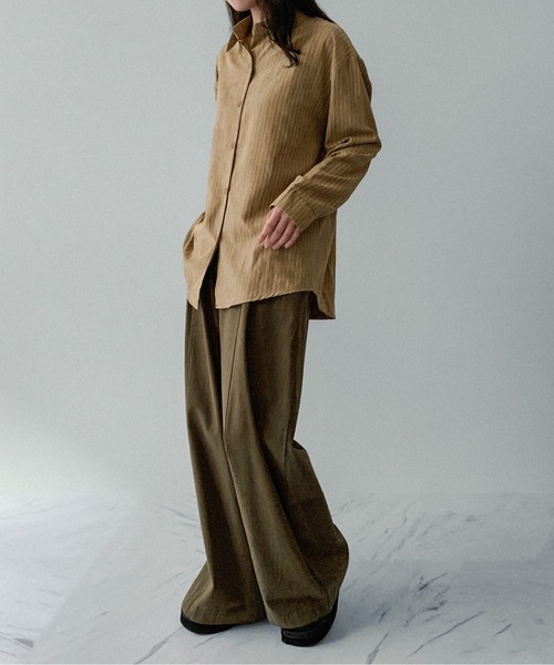 on:nue（オンニュ）の「【on:nue】[着用動画あり！/ユニセックス] とろみストライプオーバーシャツ（シャツ/ブラウス・レディース・アイボリー/グレー/ダークベージュ/ブラウン・FREE）」の18枚目の写真